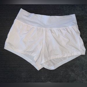 White lululemon shorts